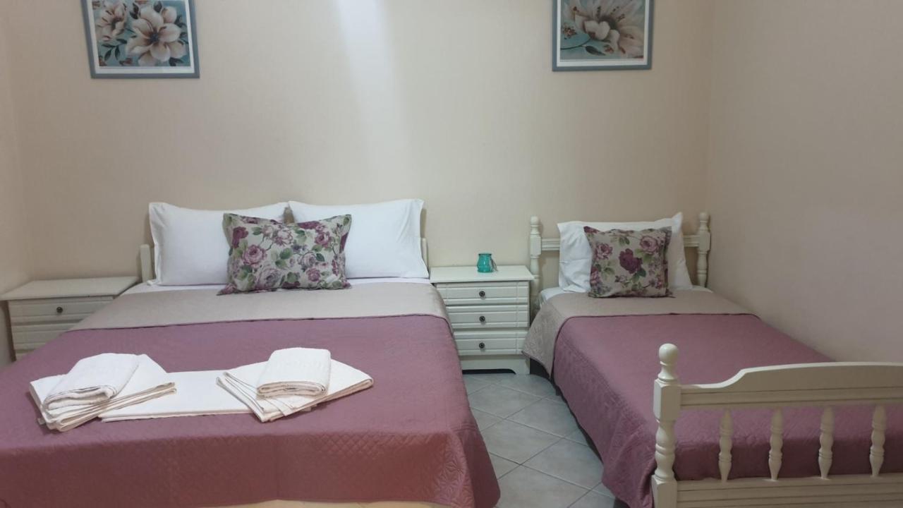 Evelyn Home Limenas  Buitenkant foto