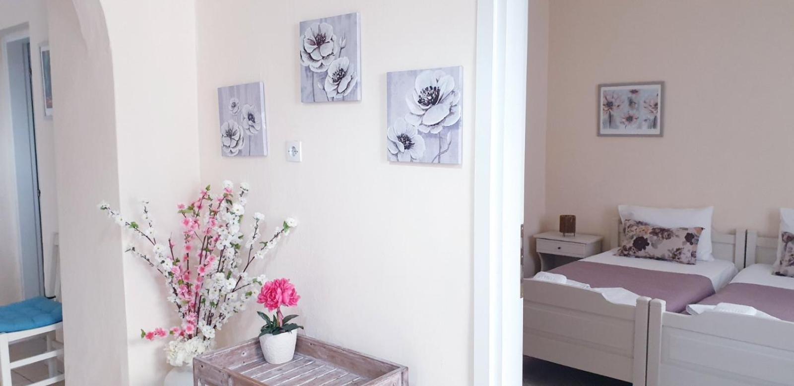 Evelyn Home Limenas  Buitenkant foto